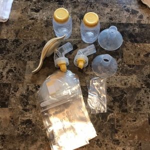 Medela Manual Pumping kit